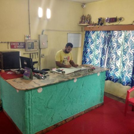 Renu Guest House Calcutta Buitenkant foto